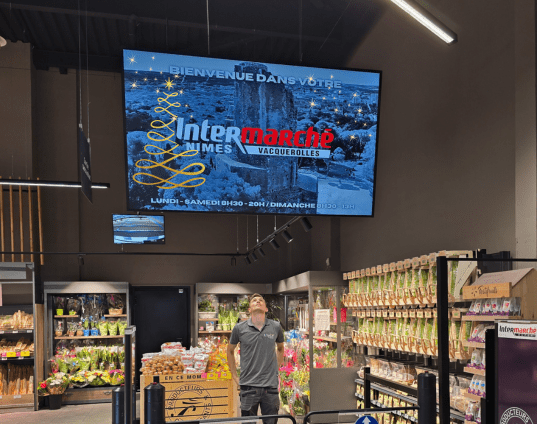 affichage dynamique magasin boost de ventes noël